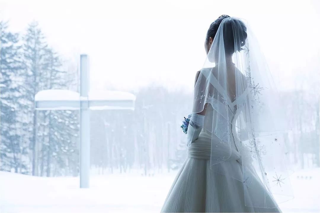 一场温暖而浪漫的婚礼,一场冬天里的婚礼