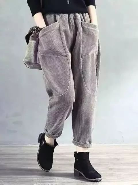 秋款垂感慵懒风针织衫配什么裤子,秋季到了针织衫搭配牛仔裤