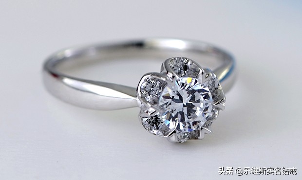 钻石钻戒50分好还是80分好,钻石多少分是什么意思