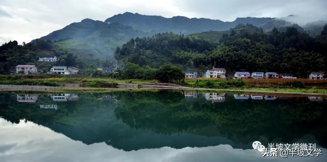 我心中燃起了一柱香，一份沉重的思念，到了清明节思念更浓！