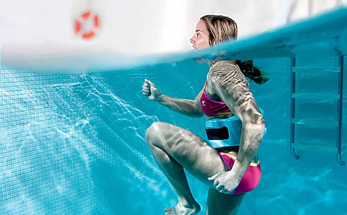 “深水跑步”的乐趣和好处,让你更喜欢即将到来的夏天