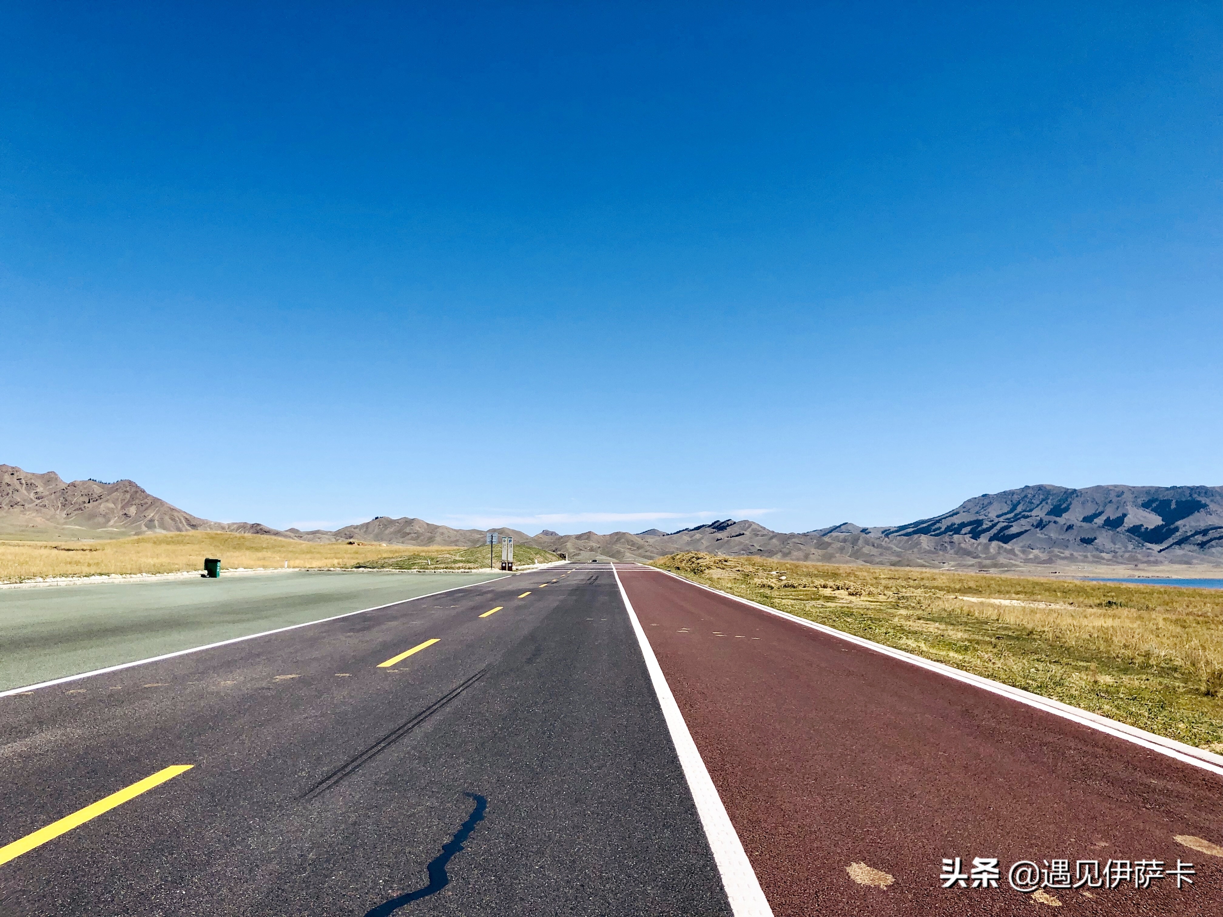 这个湖泊有韵味,有一个神秘而美丽的湖泊