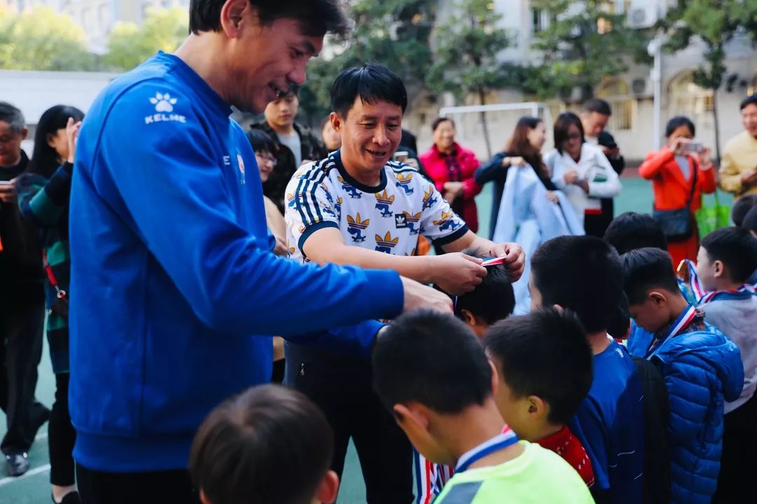 足球文化进校园,体育文化进校园