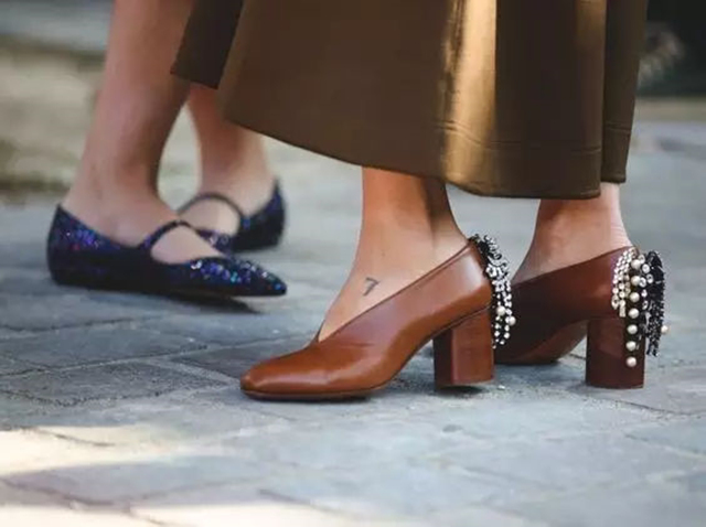 什么脚型适合什么鞋埃及脚,埃及脚适合什么样的板鞋