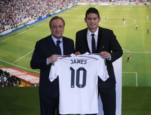 j罗当年为什么离开皇马了,j罗为什么会在皇马迷失