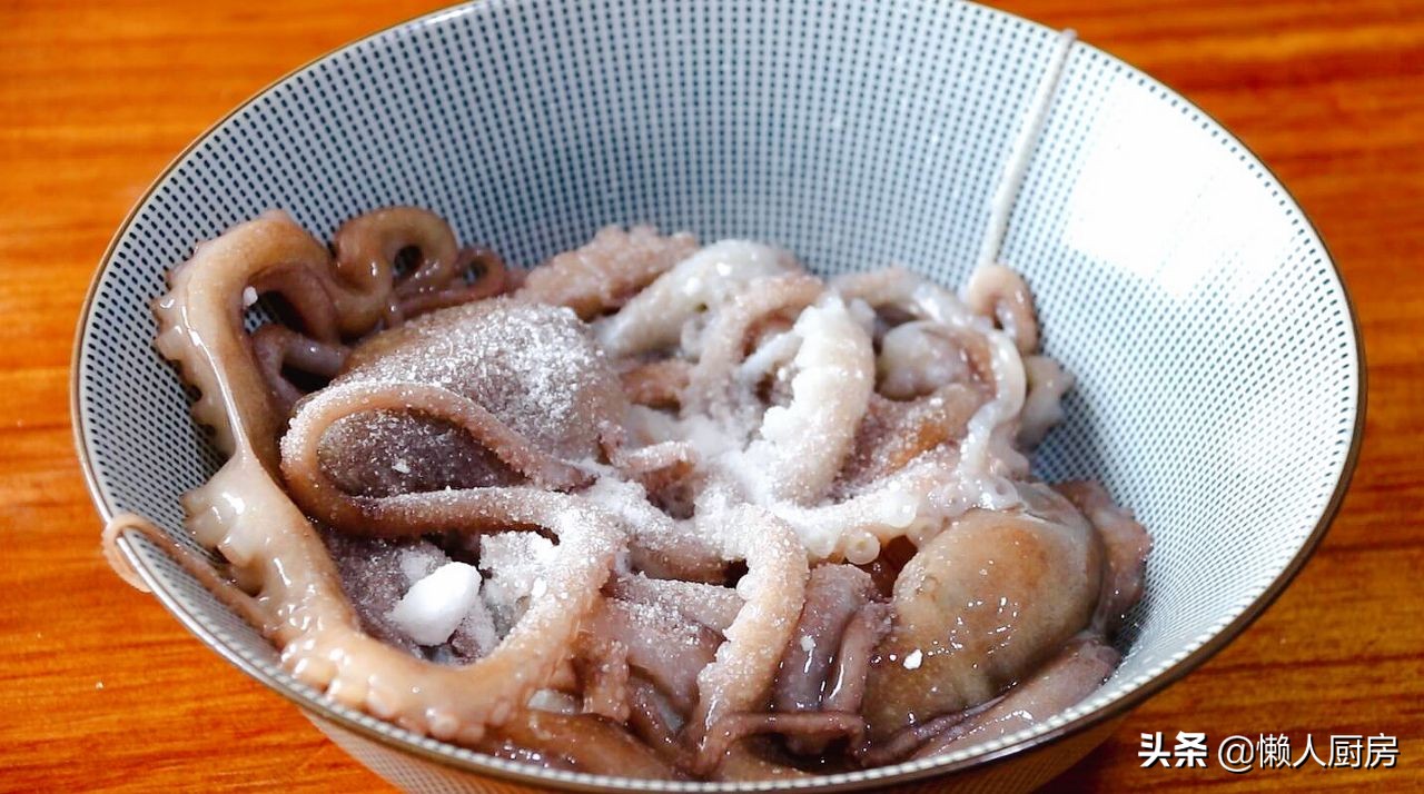 八爪鱼做好嚼不烂怎么回事,做的八爪鱼为什么嚼不烂呢