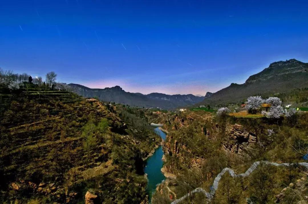 女神节相约美丽,女神节相约一起踏青赏花