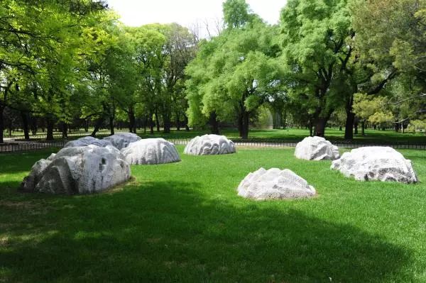 北京故宫相当于几个足球场,天坛比地坛大吗