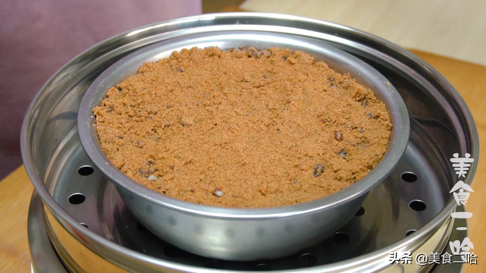 端午节奶奶烧饭,端午节怎样用粽叶做糯米饭