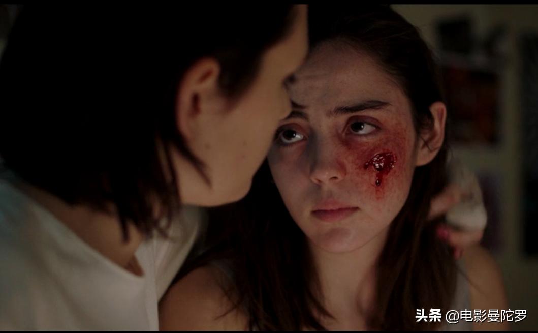 小伙谈了个漂亮女友，却不知她全家都是食人族，一部猎奇类文艺片