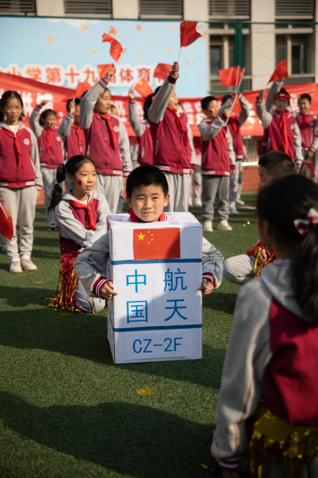 击剑校园比赛,学校击剑运动会