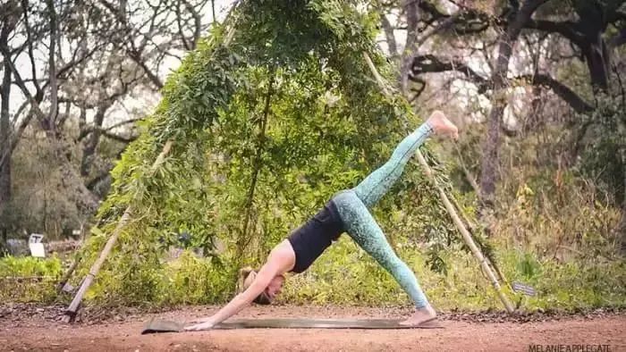 手臂酸软无力抬不起是怎么回事,手臂无力发抖怎么回事