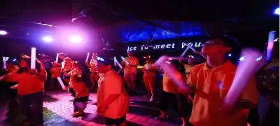 新安晚报黄山夏令营,黄山游学夏令营