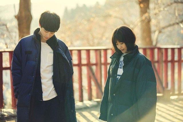 一个男生越喜欢你他就越容易追你,越喜欢你的男生越不主动追你