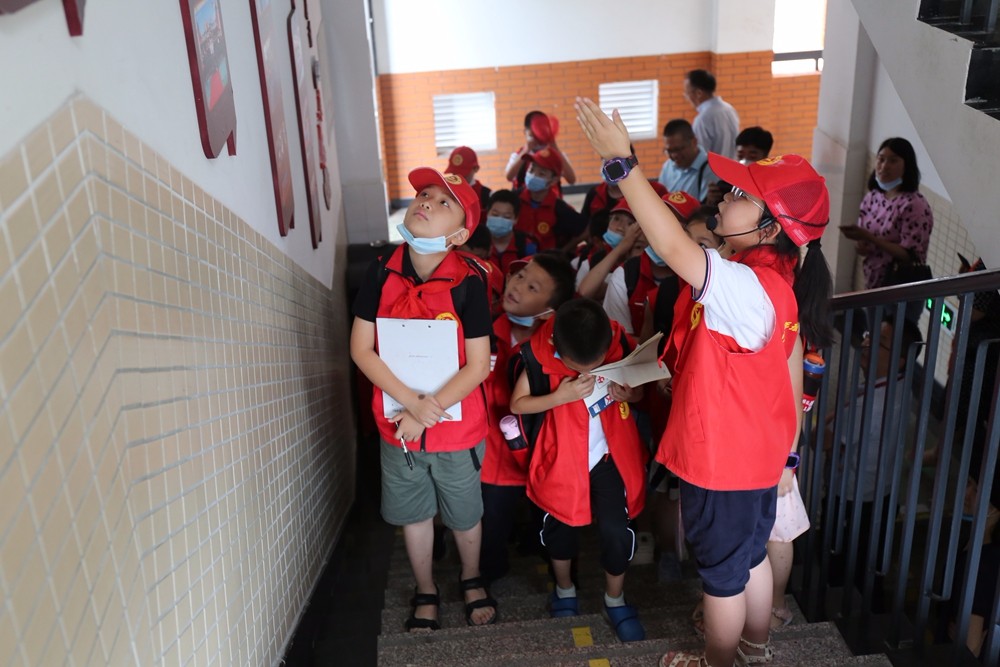 红领巾小记者眼中的新时代,红领巾小记者眼中的新时代系列