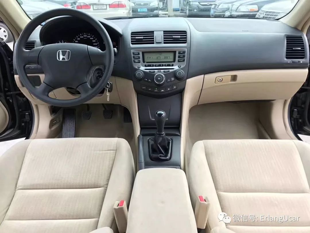 感受老车魅力仅4.5万公里第七代雅阁