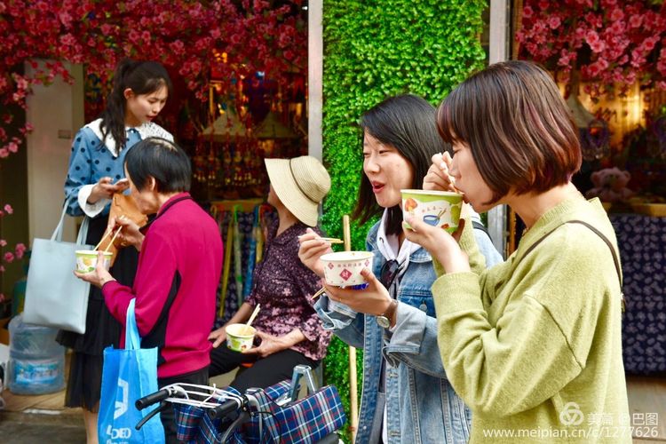 洛阳牡丹节老照片,洛阳牡丹节照片人像