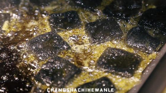 文和友老长沙臭豆腐免费吃,文和友老长沙即食臭豆腐