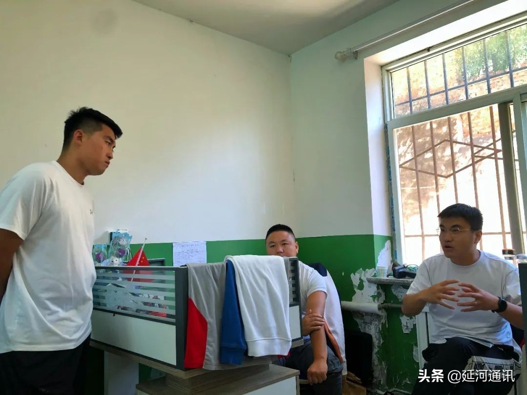 校际交流面对面携手共进谱新篇,校际交流携手共进