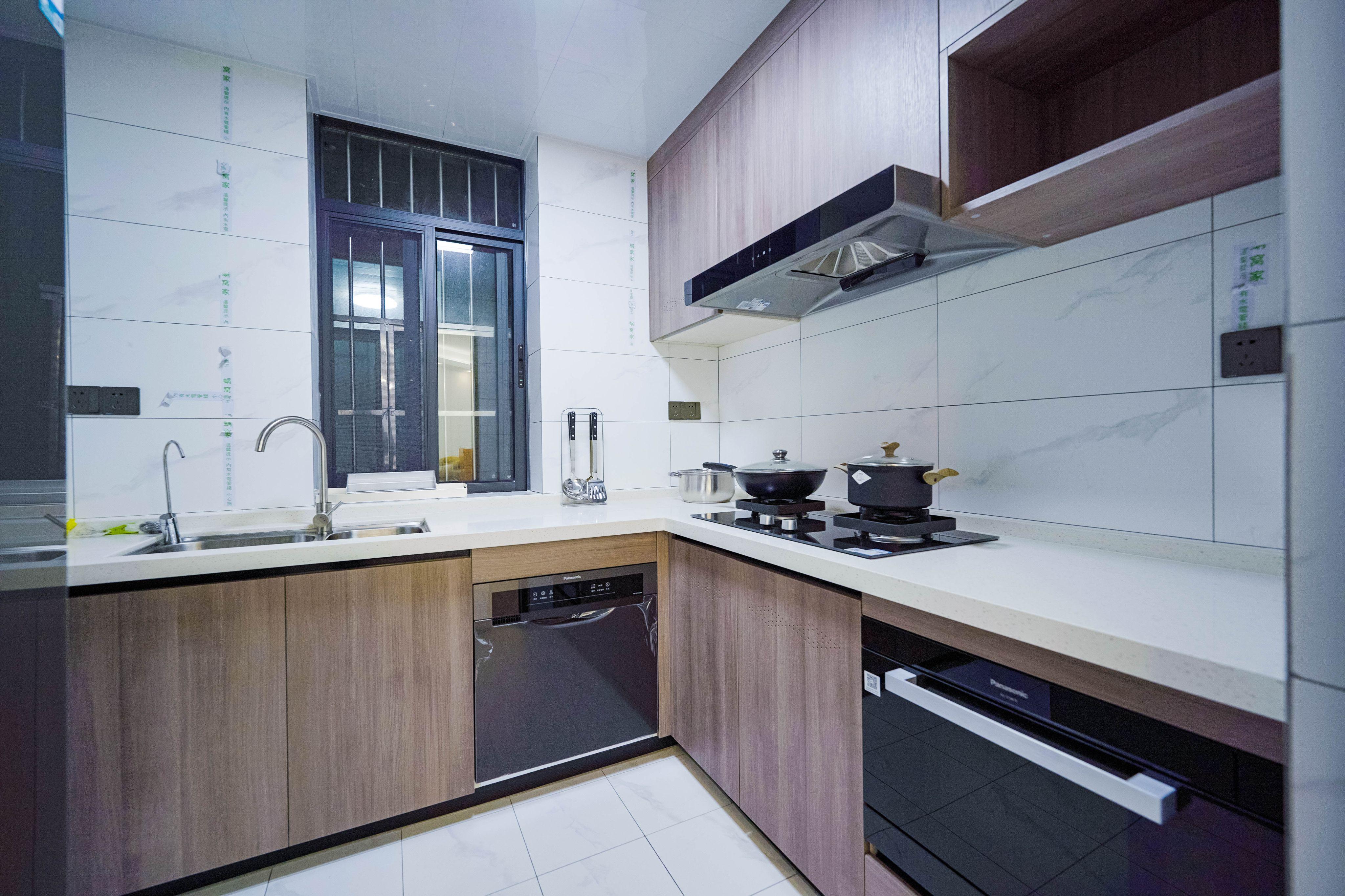 90平二手房翻新效果图大全,120平米三室两厅老房翻新预算3万