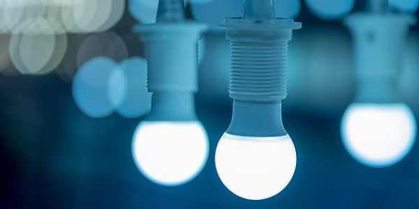 心脏入冬安全指南｜照蓝光也能降血压！高血压或可告别终生服药