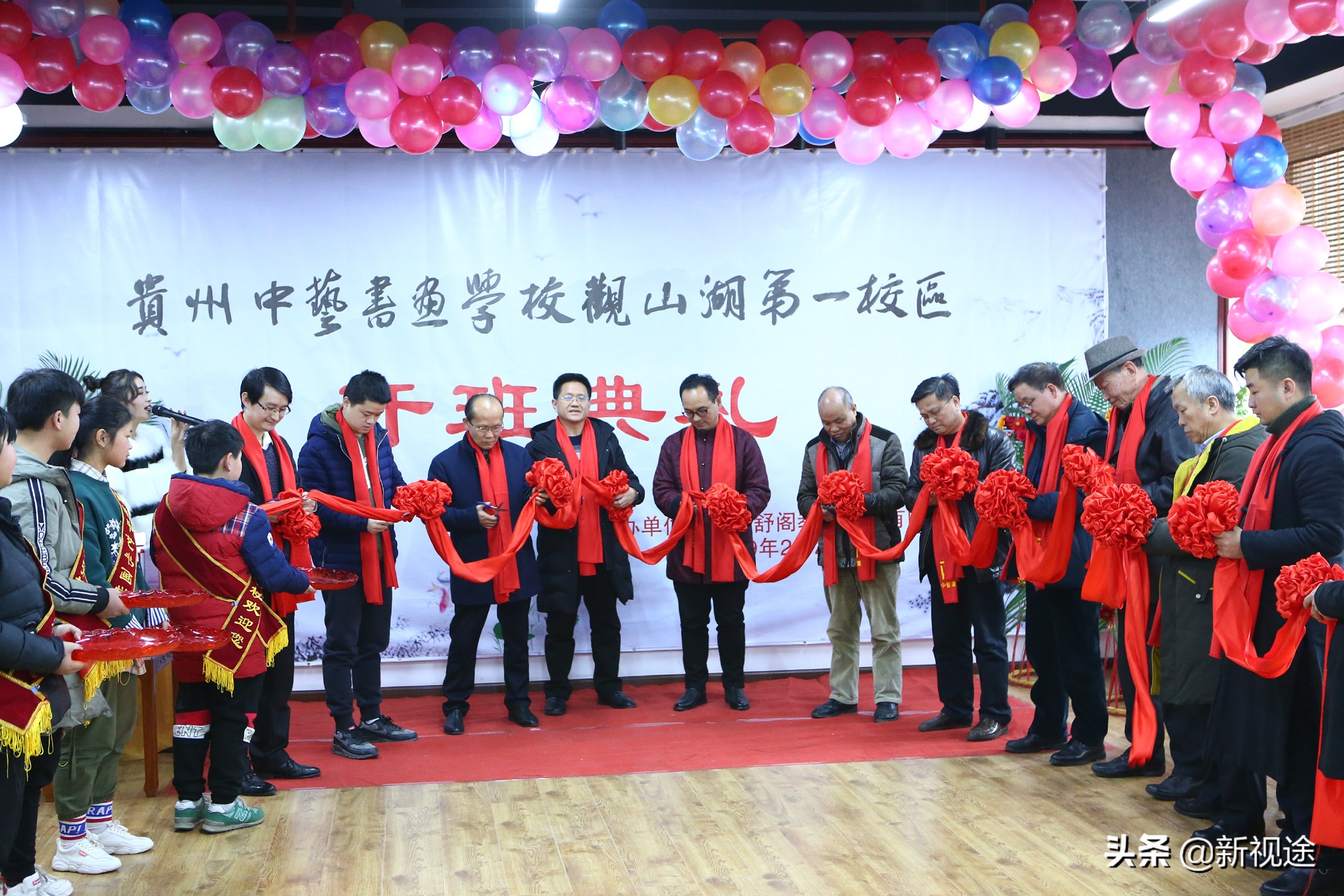 经过十几年的蜕变与磨炼,贵阳中艺书画学校