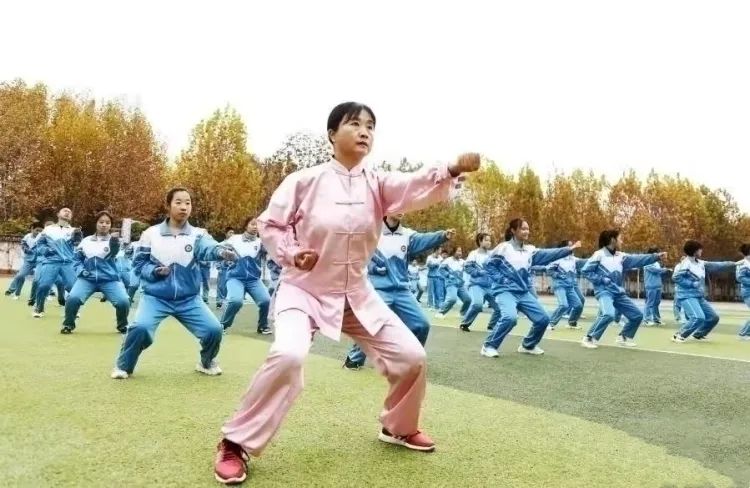 教师节特辑向最可爱的人们致敬,教师节致敬每一个闪闪发光的你