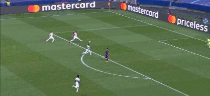 回顾2015年巴萨3-0拜仁梅西,2013欧冠拜仁7-0血洗巴萨什么时候