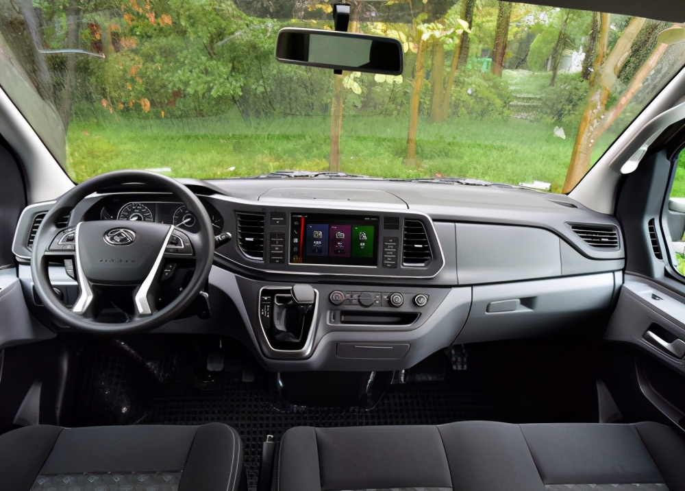 上汽大通maxus可以跑货拉拉吗,上汽大通maxusv90拉货用