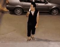 开心一刻|我有好多好多钱,不过它们都是一毛一毛的