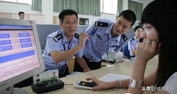 上个车牌大概得多少钱手工费,上个车牌号需要多少钱