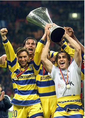 足坛禁药奇葩故事多,瓜帅为瓶尿打七年官司,卡纳瓦罗有段黑历史