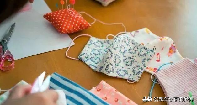 介绍一下日本小学生,中日小学初中孩子教育对比差异