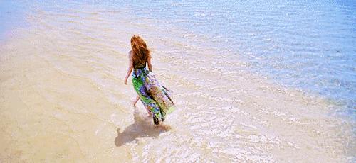 防晒喷雾李佳琦学生,李现用的哪个牌子防晒喷雾