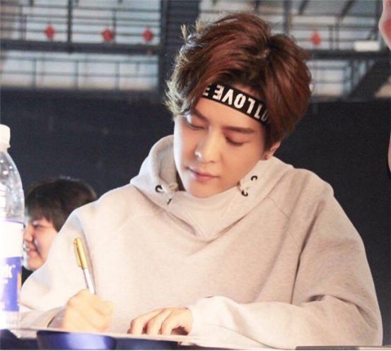 发带既简单又好看,发带能做什么