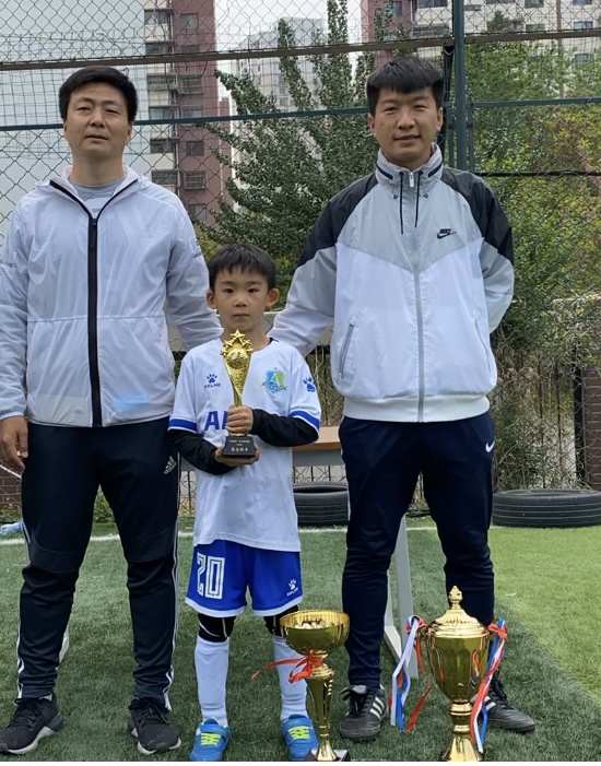 热爱踢球却踢不好,踢球是为了什么