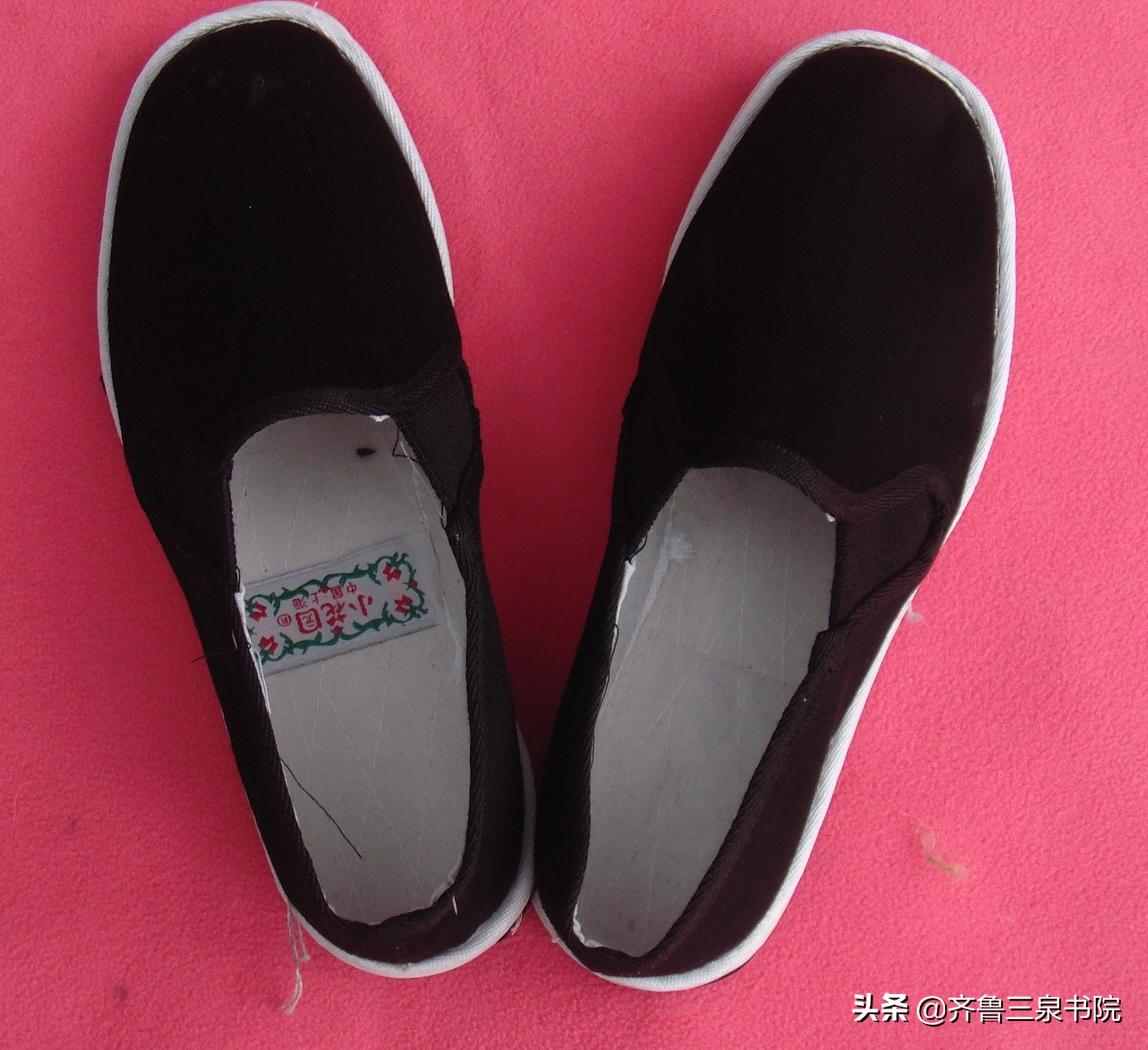 鞋子的演变史照片,鞋子的历史变迁有哪些