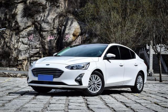 新福克斯油耗突然猛涨,新款福克斯车主反馈