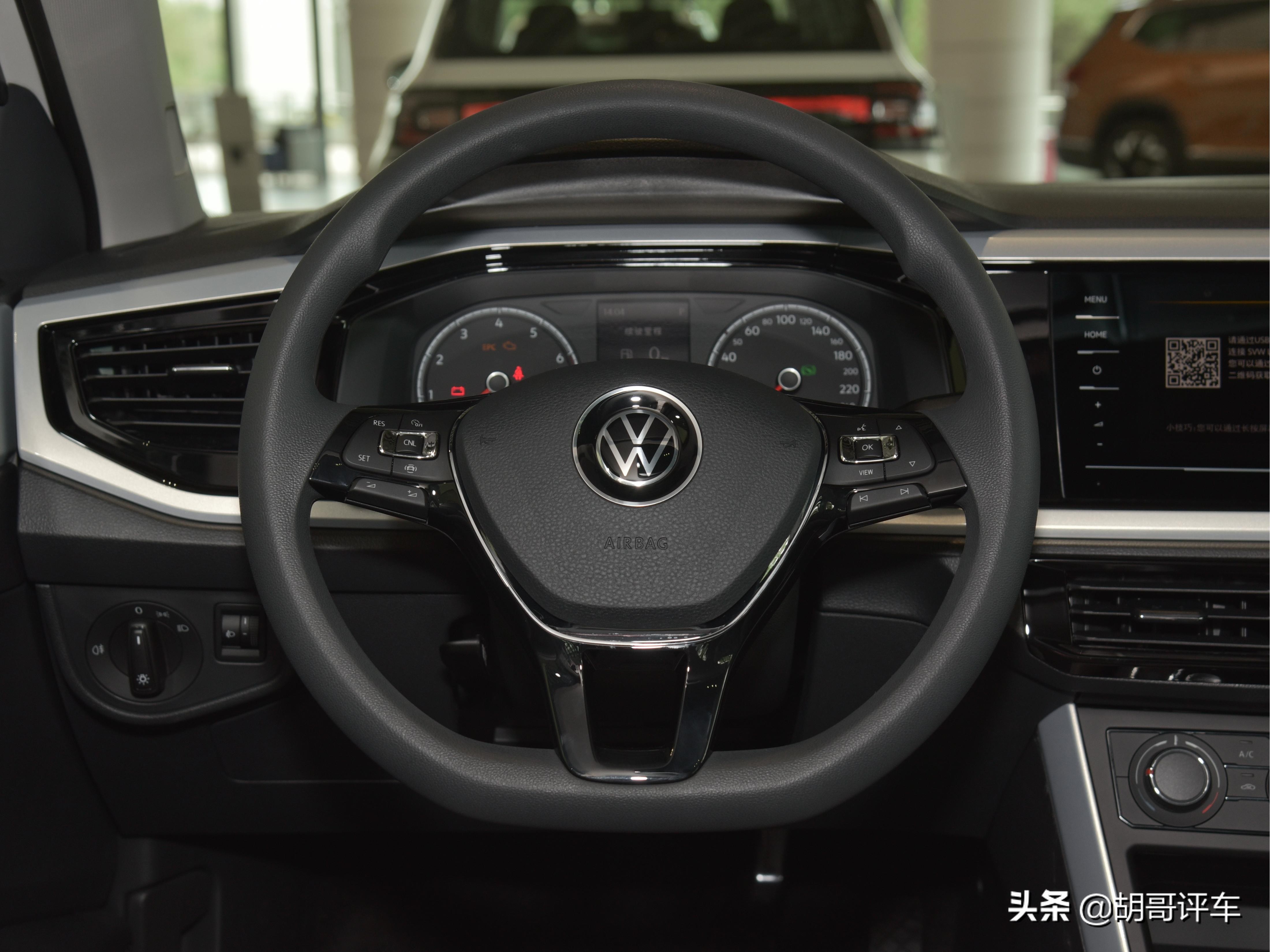 鍊煎緱鍏ユ墜鐨勫鐢ㄥソ杞﹀ぇ浼梡olo,鍗佷竾浠ュ唴姣攑olo璐ㄦ劅鏇村ソ鐨勮溅