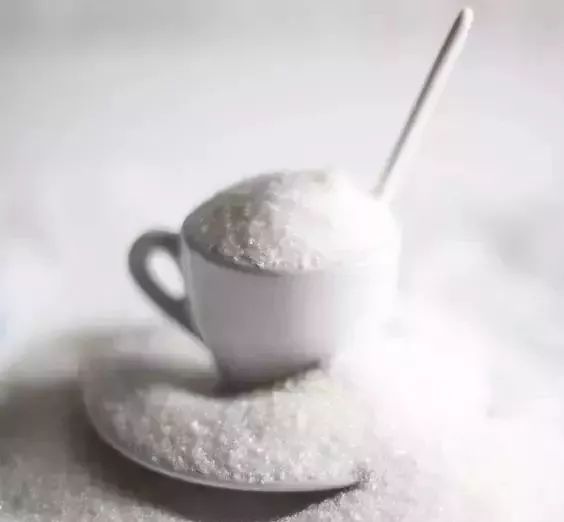 厚衣服怎么处理,厚衣服洗了怎么快速干