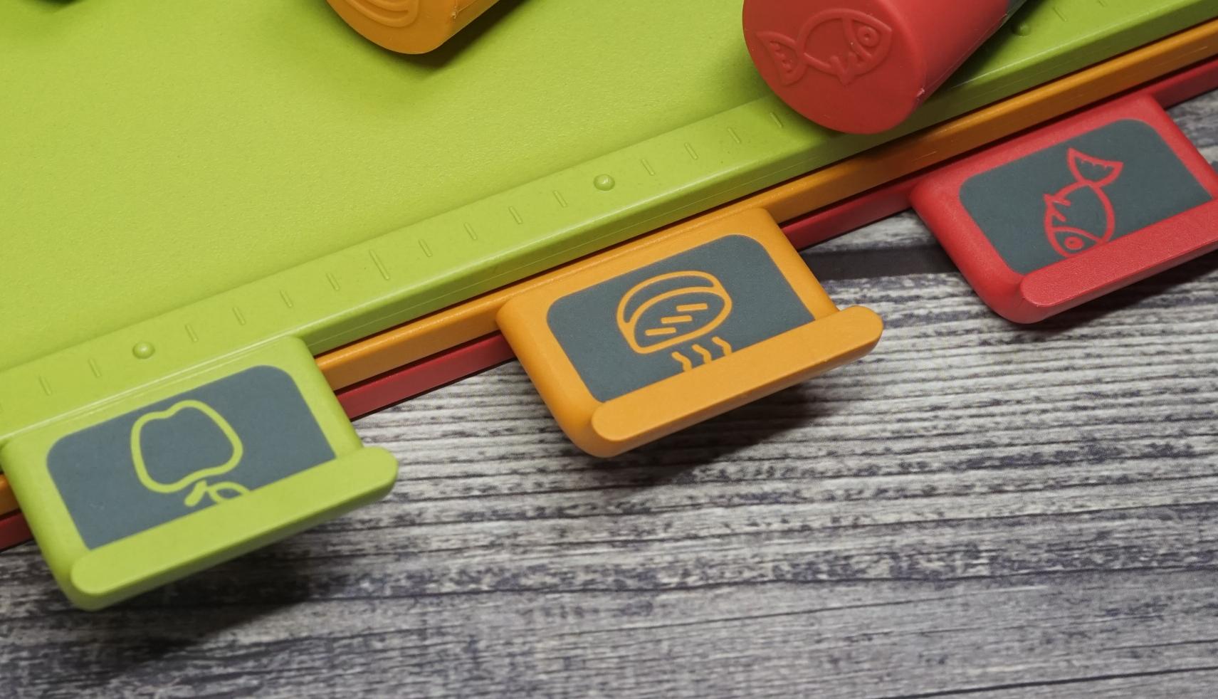 摩飞刀具砧板消毒机怎么拆开 (多功能砧板消毒测评)