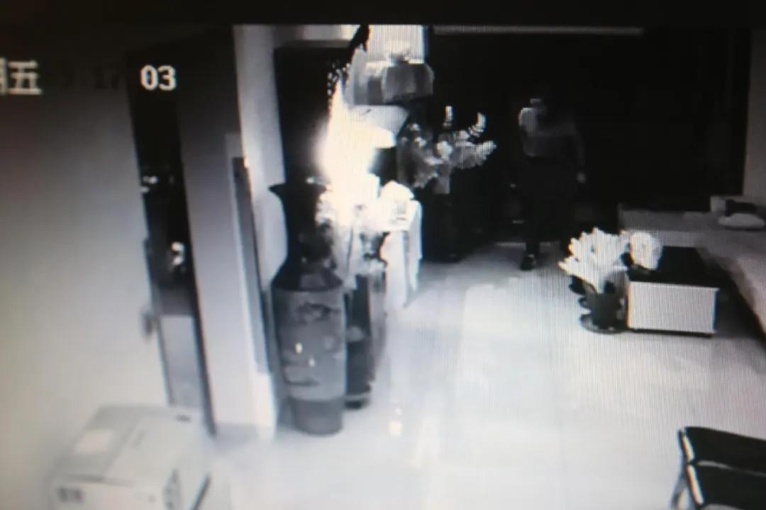 猖狂入室盗窃,猖狂的入室盗窃