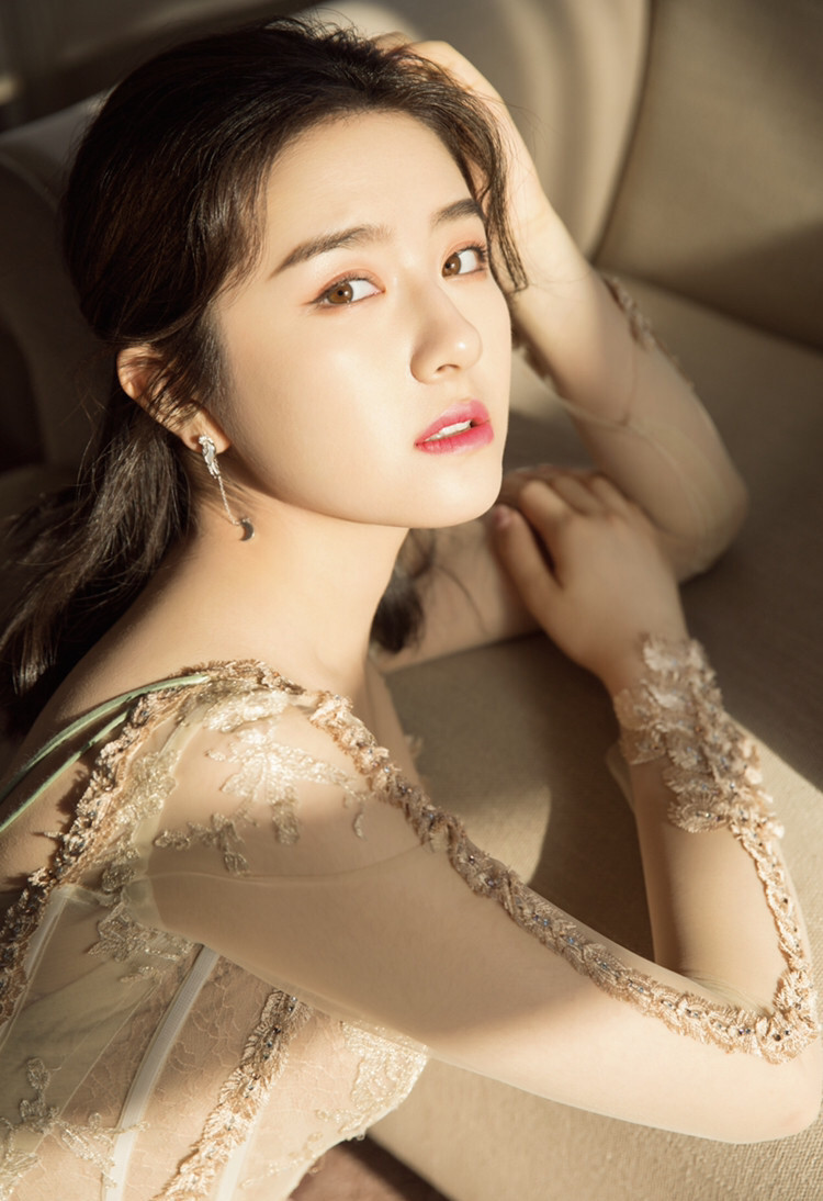 沈月周洁琼鞠婧祎吴宣仪,鞠婧祎周洁琼刘泳希