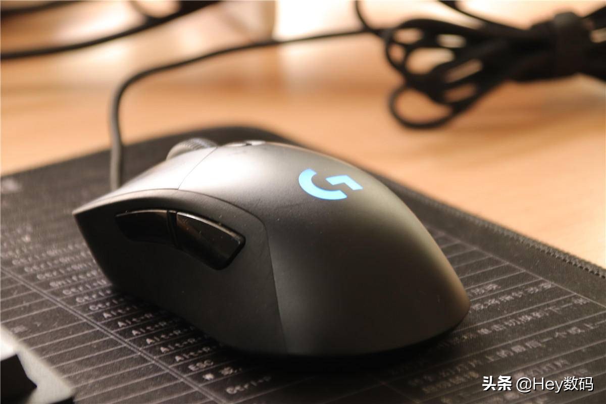 初入社会的你怎样多快好省地布置桌面？在此给你一点建议