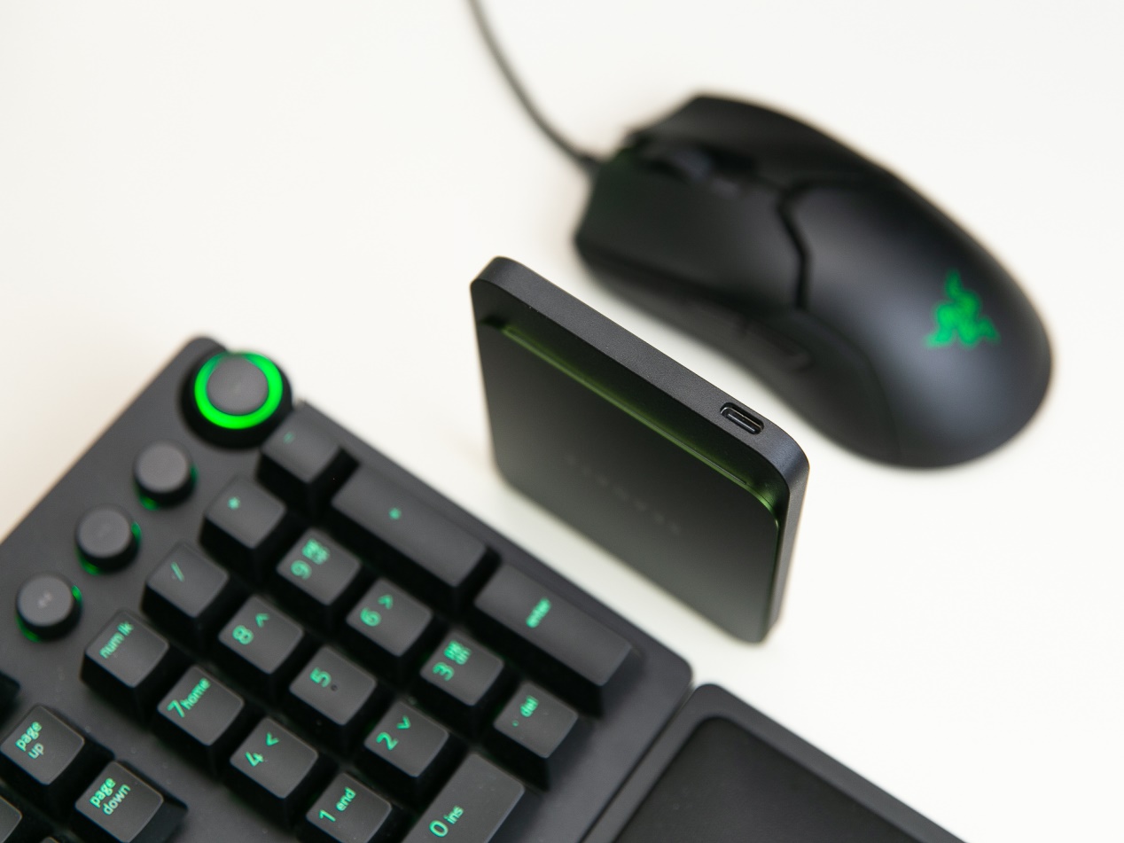 希捷酷鱼飞翼固态硬盘拆解,希捷酷鱼飞翼固态硬盘