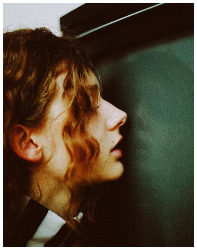 国产剧“审美*退倒**”，不能只怪化妆师啊！原因太复杂了