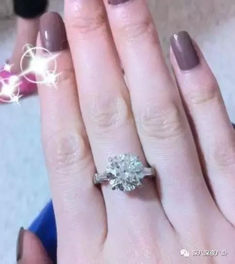 吴小姐借着怀三胎的东风逼婚纪晓波，扬言不结婚将商业机密抖出去