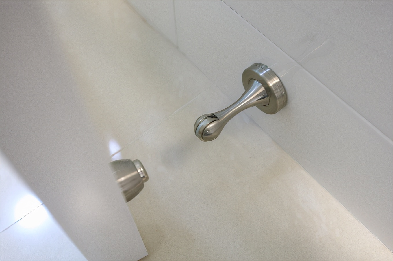 不锈钢保温杯装开水有危害吗,不锈钢保温杯温水进去毒水出来