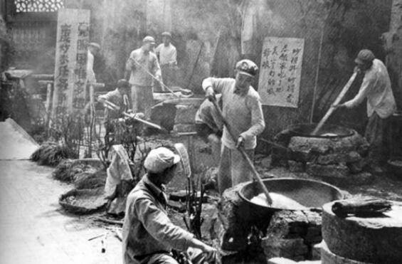 志愿军缴获美*用军**品，鸡蛋粉当硫磺一脚踹翻，有些多年后才弄懂