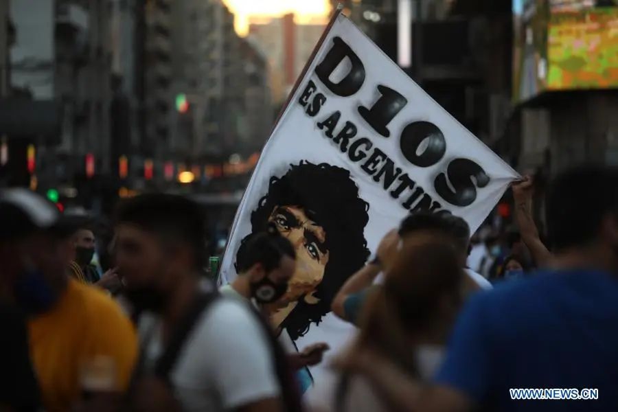 ad10s,澶8鍒嗛挓鎶ラ亾椹媺澶氱撼